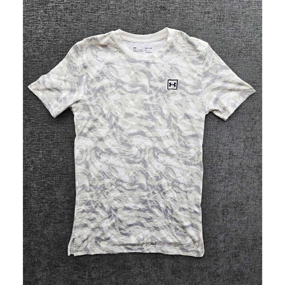 Under Armour HeatGear Men’s S Fitted Lightweight Camo Short Sleeve Crew Tee